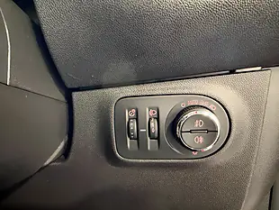 Used 2019 Vauxhall Corsa Sri Nav Red - Interior and Exterior details 16