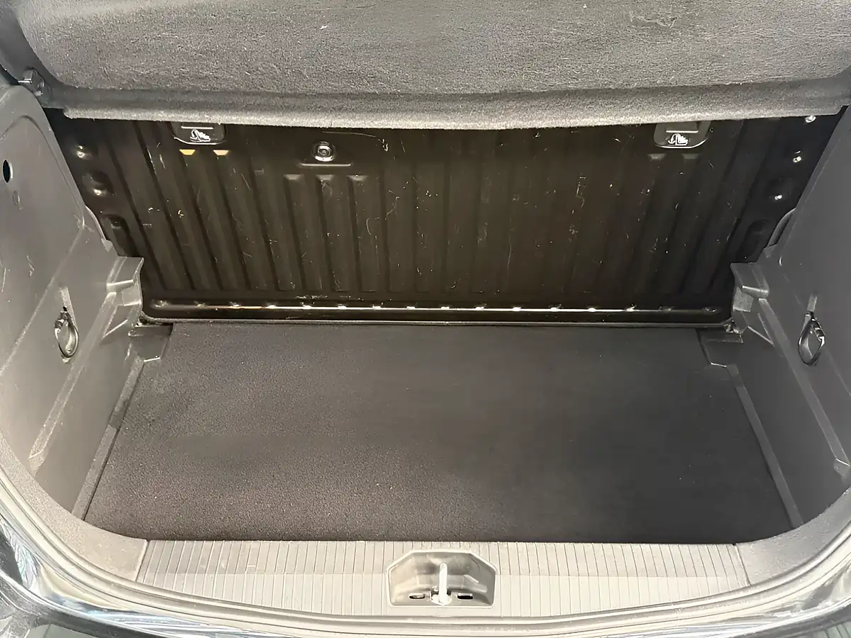 Used 2019 Vauxhall Corsa Sri Vx Line Nav Black Black - Interior and Exterior details 19
