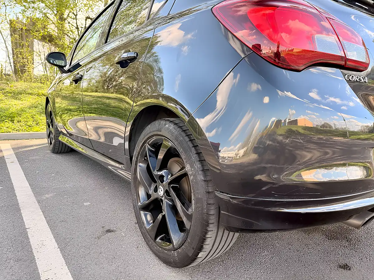 Used 2019 Vauxhall Corsa Sri Vx Line Nav Black - Interior and Exterior details 12