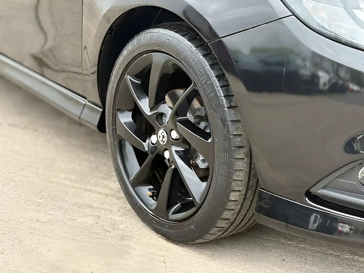 Used 2019 Vauxhall Corsa Sri Vx-Line Nav Mineral Black - Interior and Exterior details 6