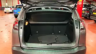 Used 2019 Vauxhall Crossland Elite Grey - Interior and Exterior details 11