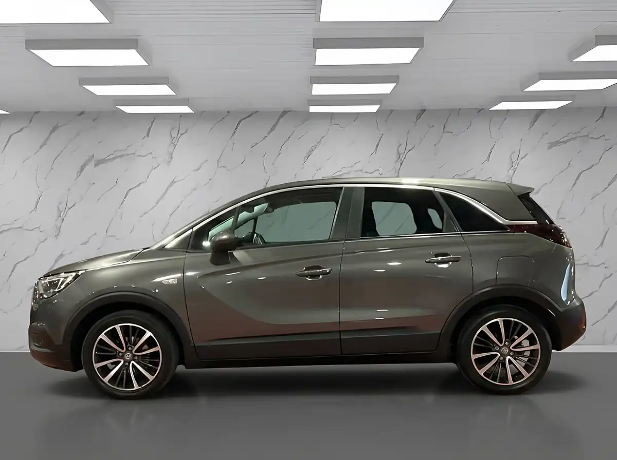 Used 2019 Vauxhall Crossland Elite Grey - Interior and Exterior details 5