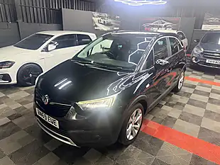 Used 2019 Vauxhall Crossland X Business Edition Nav Black - Interior and Exterior details 10