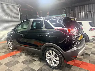 Used 2019 Vauxhall Crossland X Business Edition Nav Black - Interior and Exterior details 6