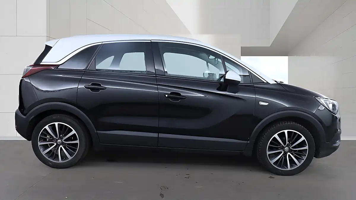 Used 2019 Vauxhall Crossland X Elite Black - Interior and Exterior details 5
