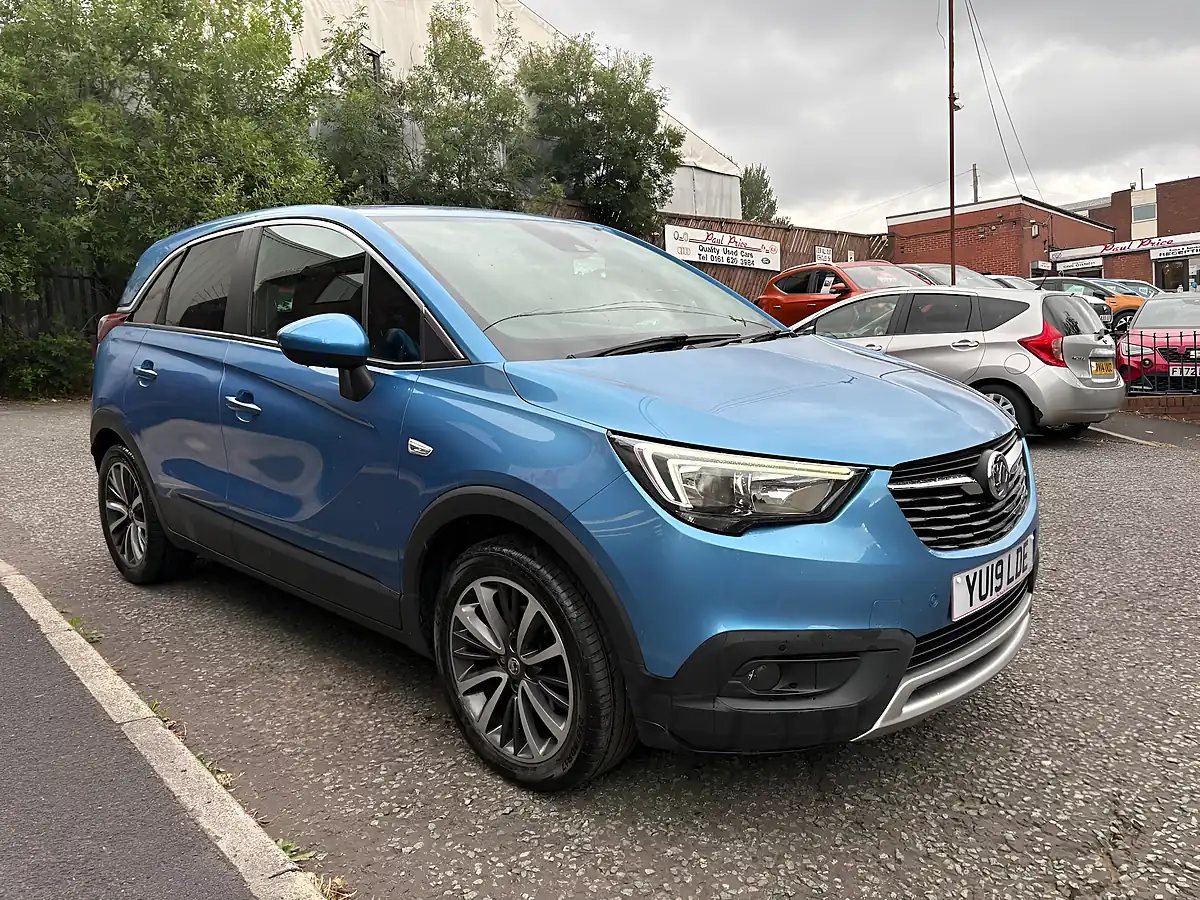 Used 2019 Vauxhall Crossland X Elite Nav Blue - Front View