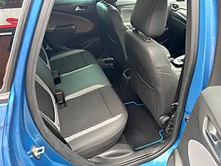 Used 2019 Vauxhall Crossland X Elite Nav Blue - Interior and Exterior details 11