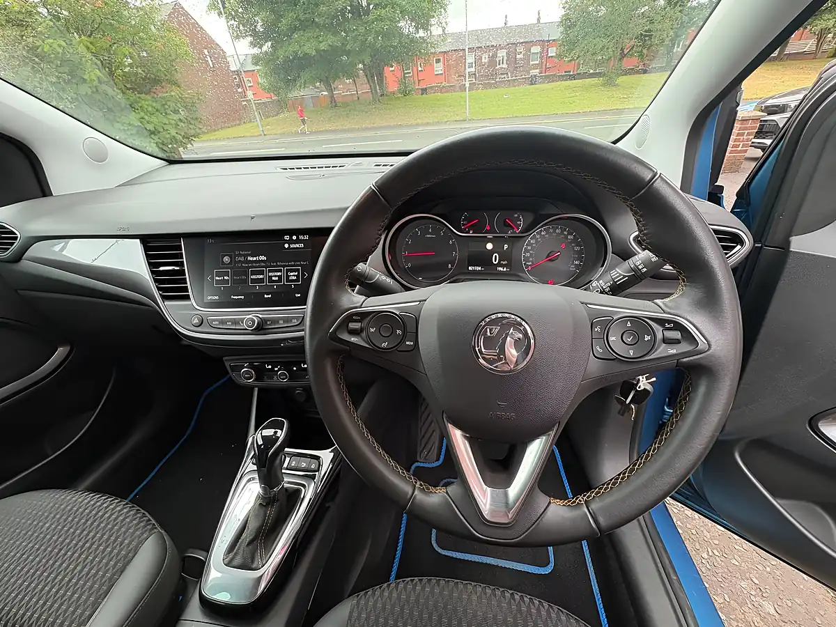 Used 2019 Vauxhall Crossland X Elite Nav Blue - Interior and Exterior details 20