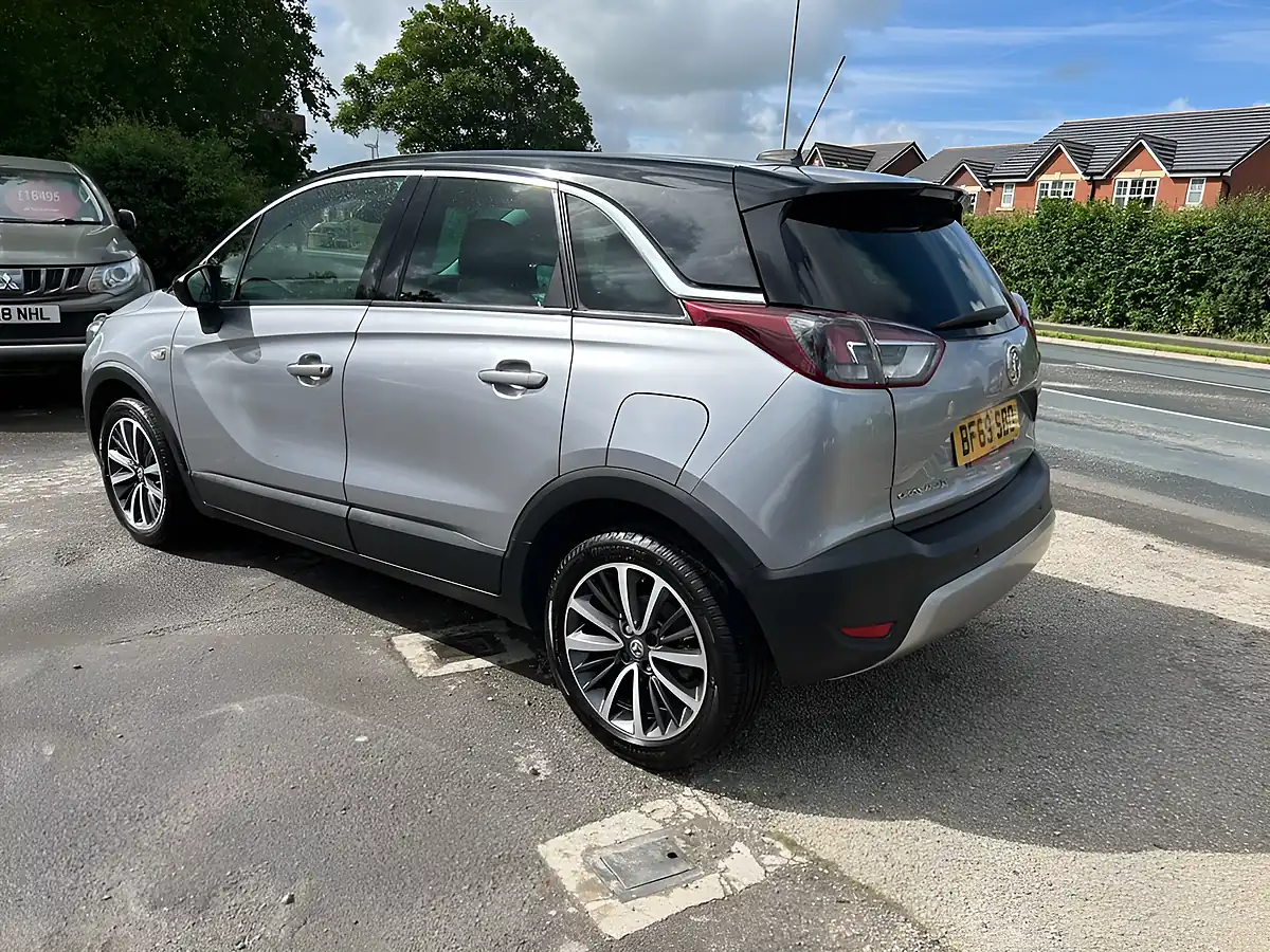 Used 2019 Vauxhall Crossland X Elite Nav Grey - Interior and Exterior details 2