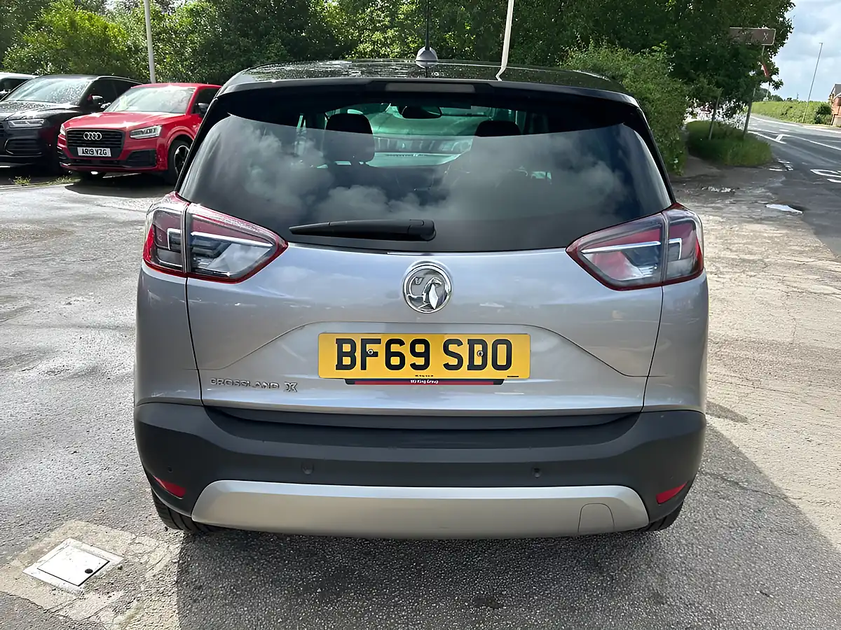 Used 2019 Vauxhall Crossland X Elite Nav Grey - Interior and Exterior details 5