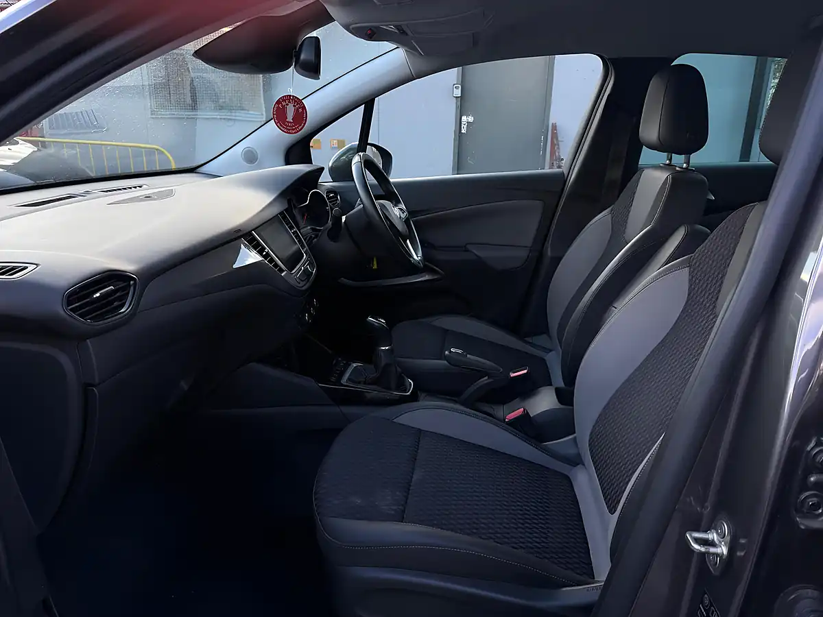 Used 2019 Vauxhall Crossland X Elite Nav Grey - Interior and Exterior details 11