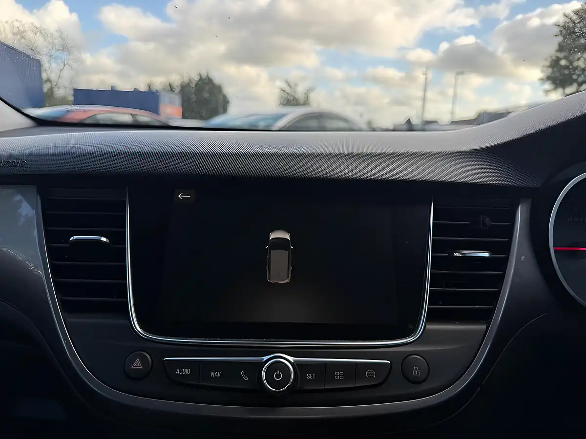 Used 2019 Vauxhall Crossland X Elite Nav Grey - Interior and Exterior details 16