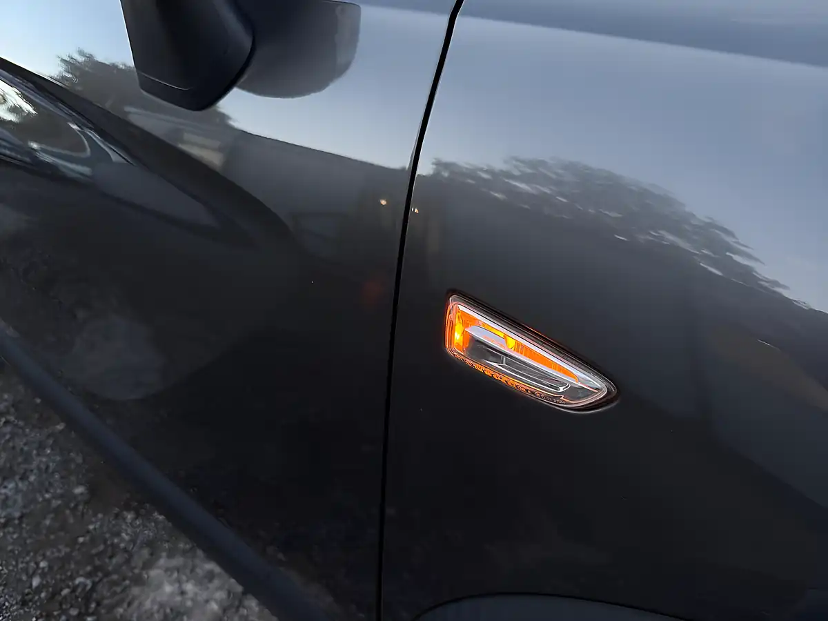 Used 2019 Vauxhall Crossland X Elite Nav Grey - Interior and Exterior details 18
