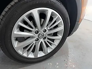 Used 2019 Vauxhall Crossland X Elite Nav Orange - Interior and Exterior details 20