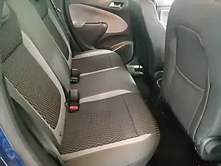 Used 2019 Vauxhall Crossland X Elite Nav Persian Blue - Interior and Exterior details 12