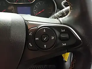 Used 2019 Vauxhall Crossland X Elite Nav Persian Blue - Interior and Exterior details 9