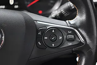 Used 2019 Vauxhall Crossland X Elite Nav Rioja Red - Interior and Exterior details 17