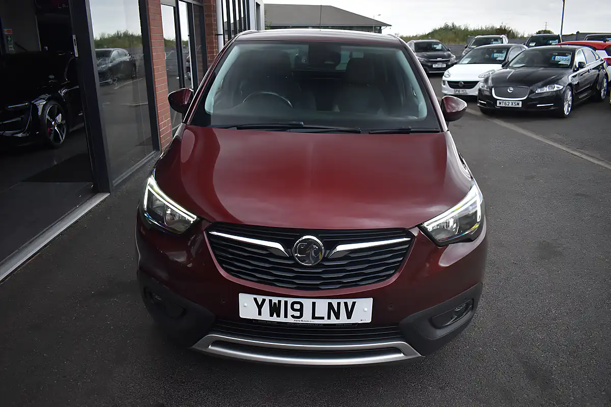 Used 2019 Vauxhall Crossland X Elite Nav Rioja Red - Interior and Exterior details 3