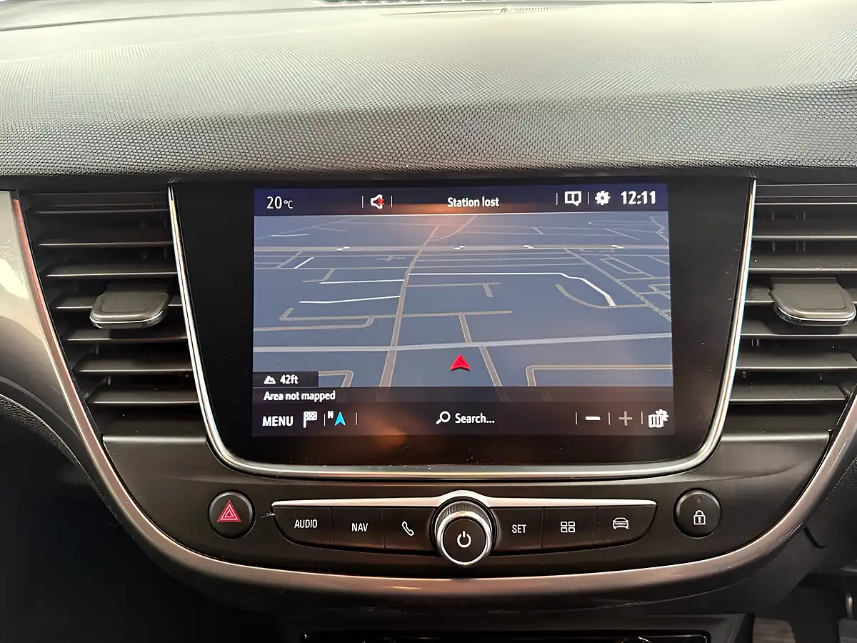 Used 2019 Vauxhall Crossland X Elite Nav White - Interior and Exterior details 17