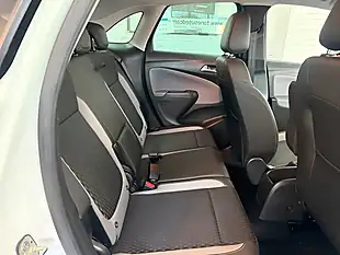 Used 2019 Vauxhall Crossland X Elite Nav White - Interior and Exterior details 4