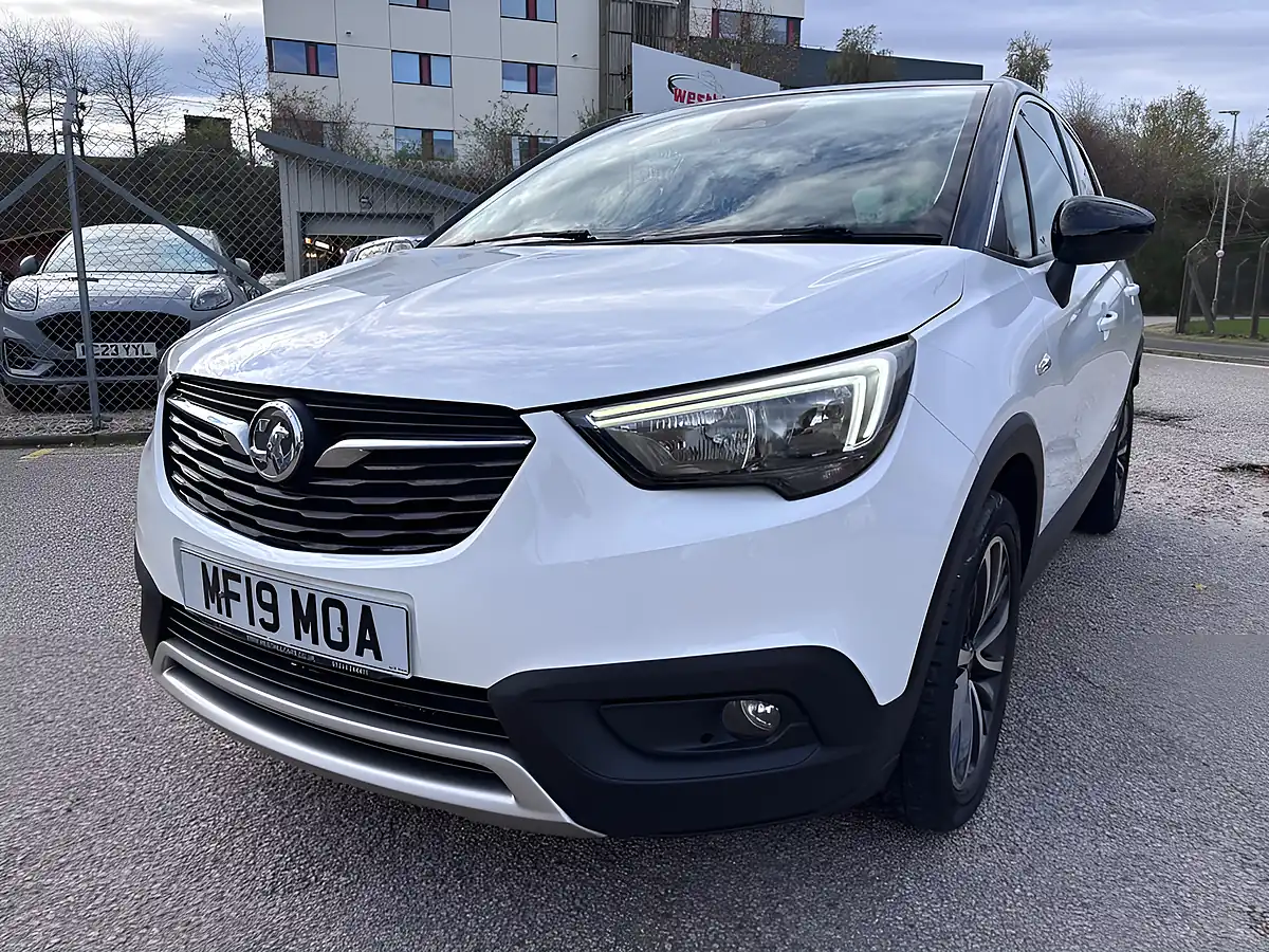 Used 2019 Vauxhall Crossland X Elite Nav White - Interior and Exterior details 10