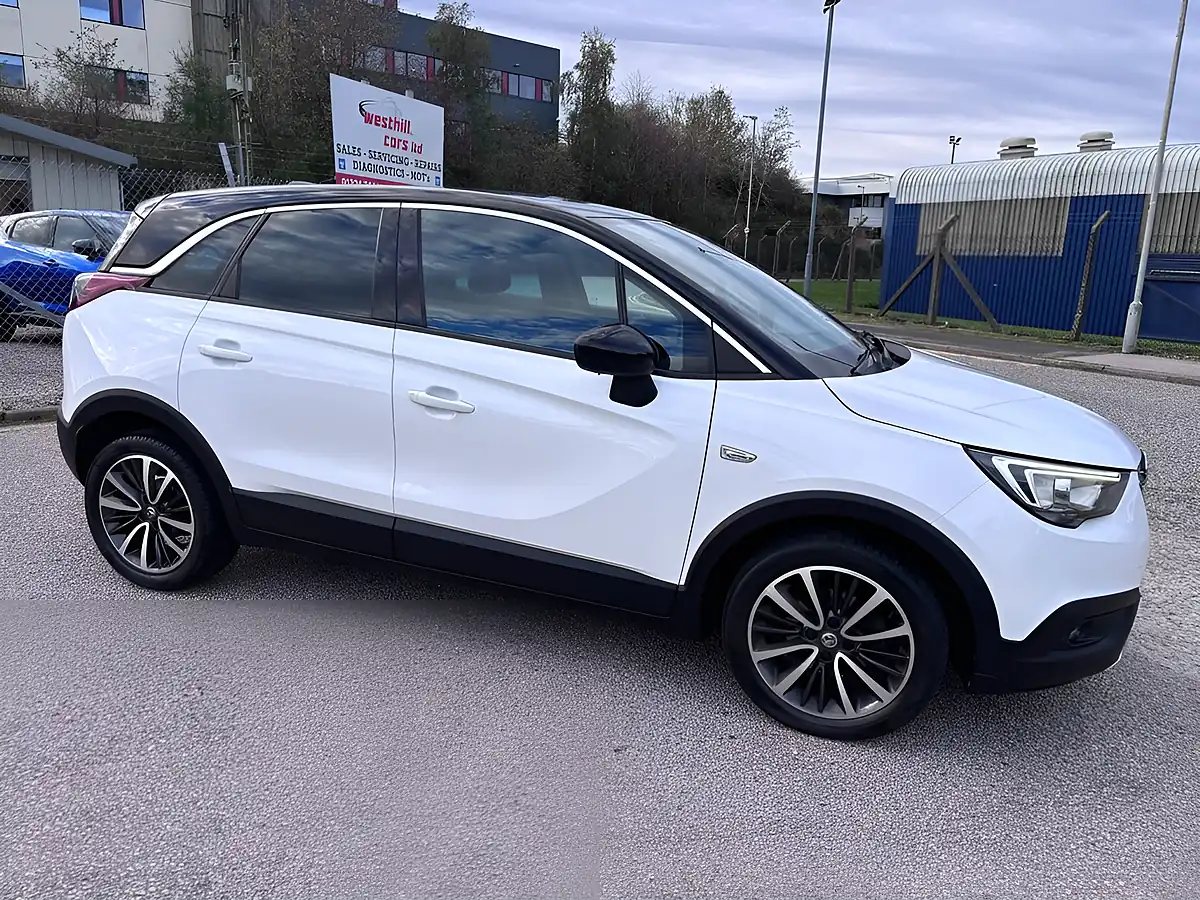 Used 2019 Vauxhall Crossland X Elite Nav White - Interior and Exterior details 7