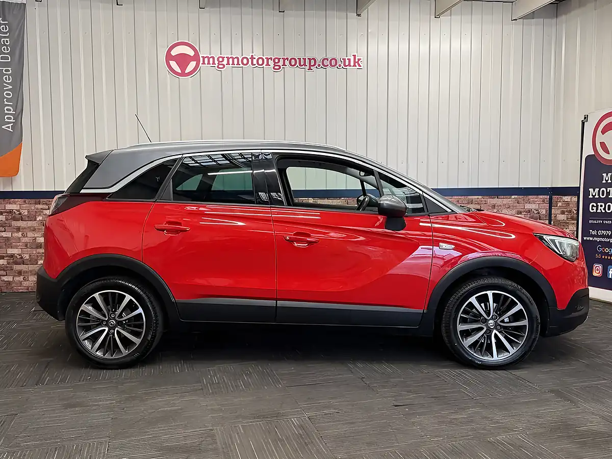 Used 2019 Vauxhall Crossland X Elite Red - Interior and Exterior details 10