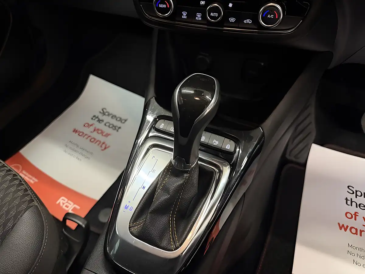 Used 2019 Vauxhall Crossland X Elite Red - Interior and Exterior details 18