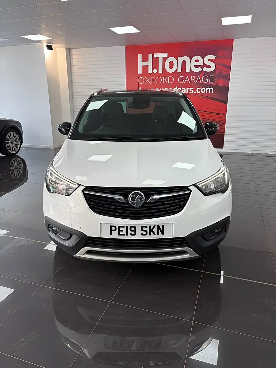 Used 2019 Vauxhall Crossland X Elite White - Interior and Exterior details 11