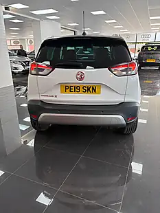 Used 2019 Vauxhall Crossland X Elite White - Interior and Exterior details 6