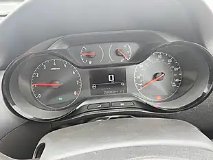 Used 2019 Vauxhall Crossland X Se Black - Interior and Exterior details 13