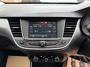 Used 2019 Vauxhall Crossland X Se Black - Interior and Exterior details 11