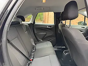 Used 2019 Vauxhall Crossland X Se Black - Interior and Exterior details 17