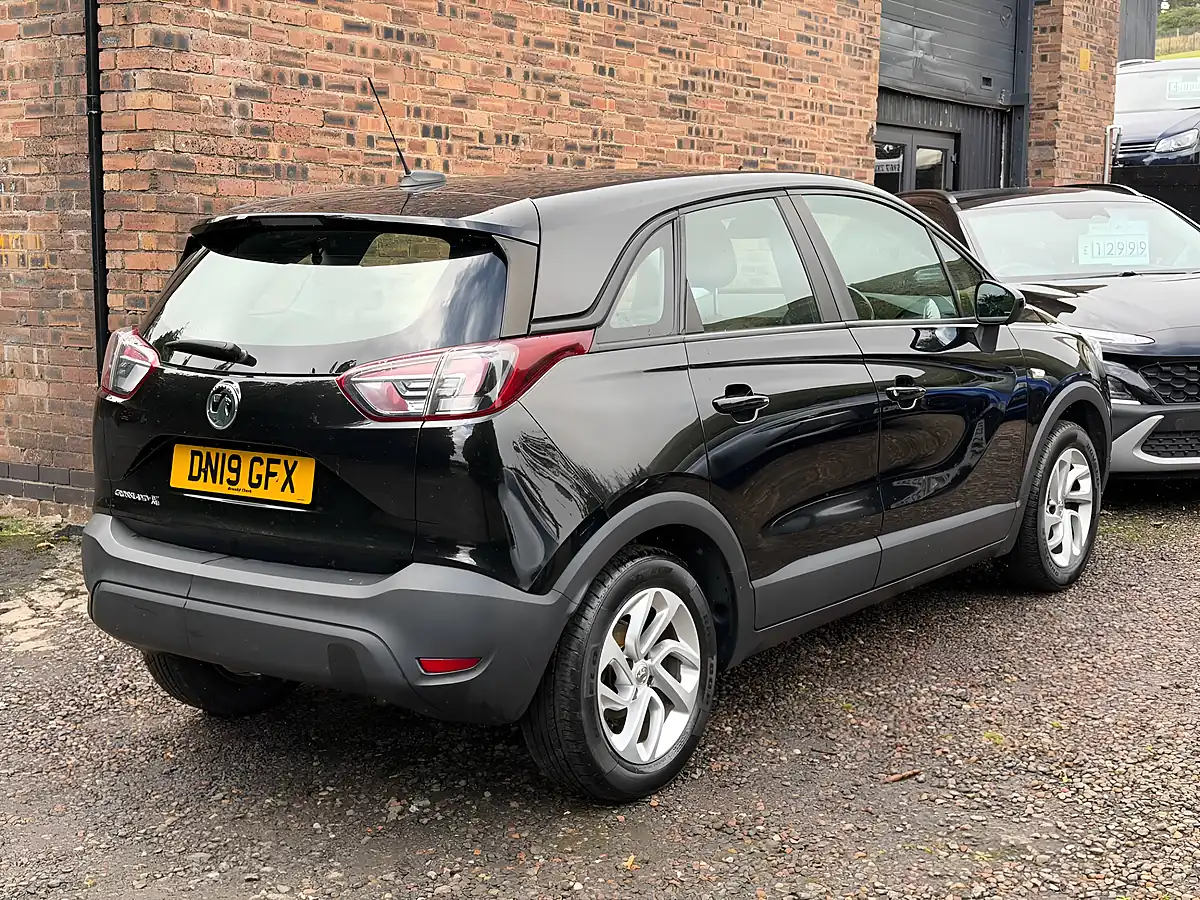 Used 2019 Vauxhall Crossland X Se Black - Interior and Exterior details 2