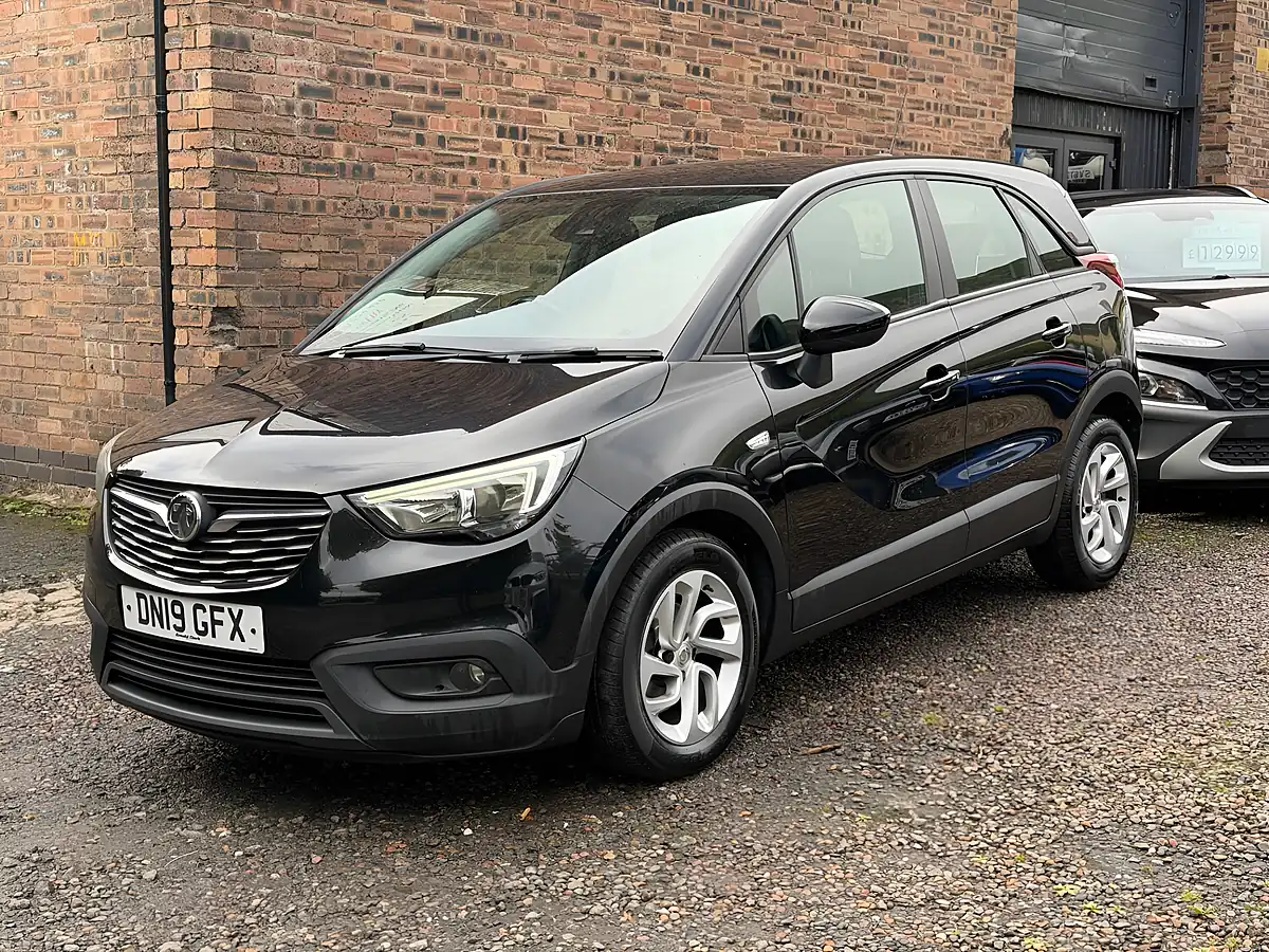 Used 2019 Vauxhall Crossland X Se Black - Interior and Exterior details 3