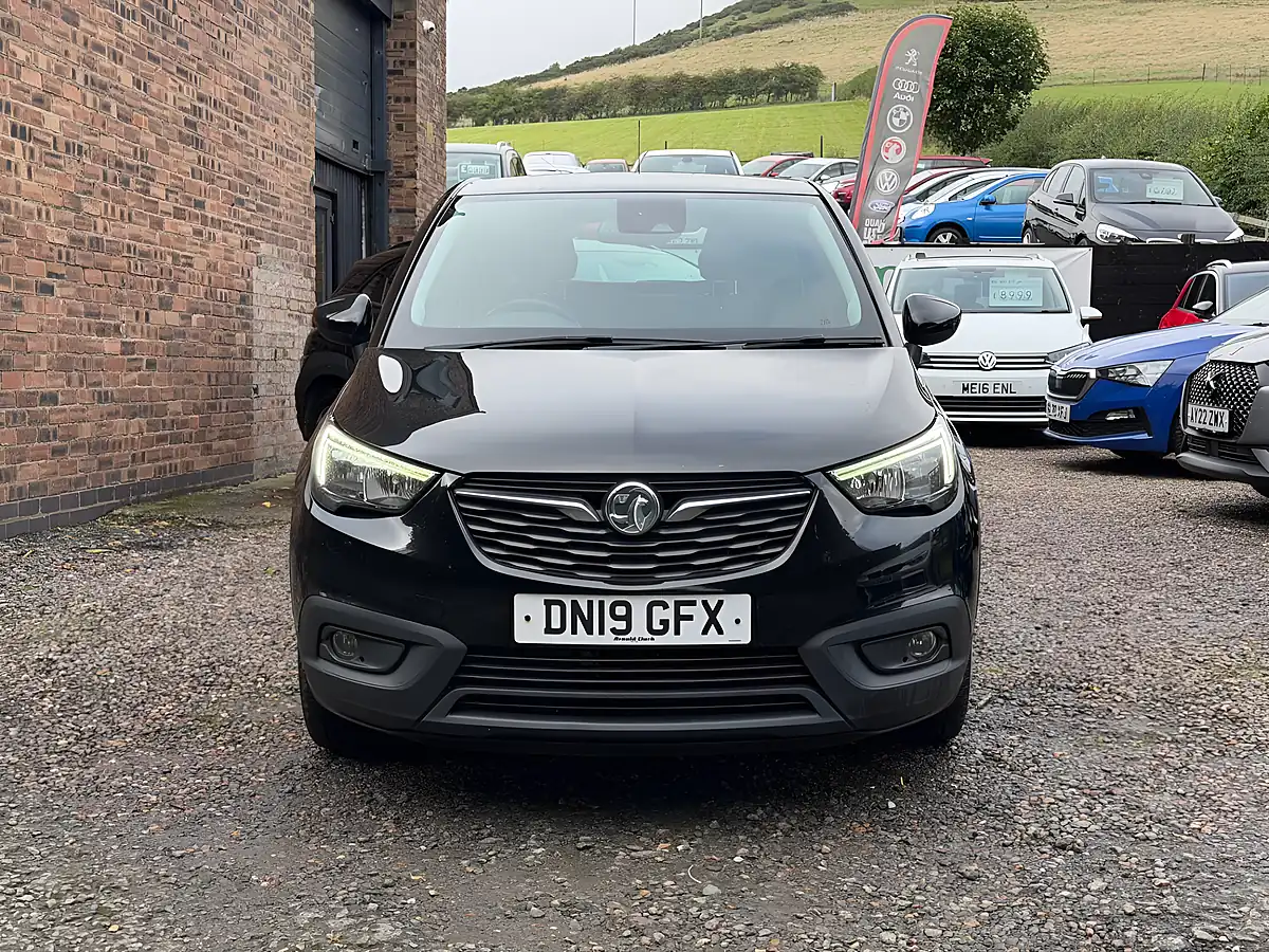 Used 2019 Vauxhall Crossland X Se Black - Interior and Exterior details 4