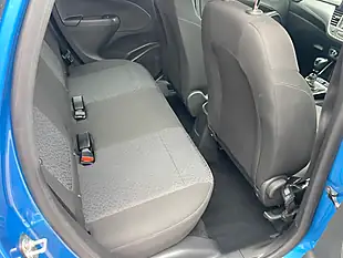 Used 2019 Vauxhall Crossland X Se Blue - Interior and Exterior details 8