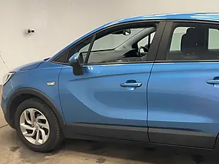 Used 2019 Vauxhall Crossland X Se Blue - Interior and Exterior details 4