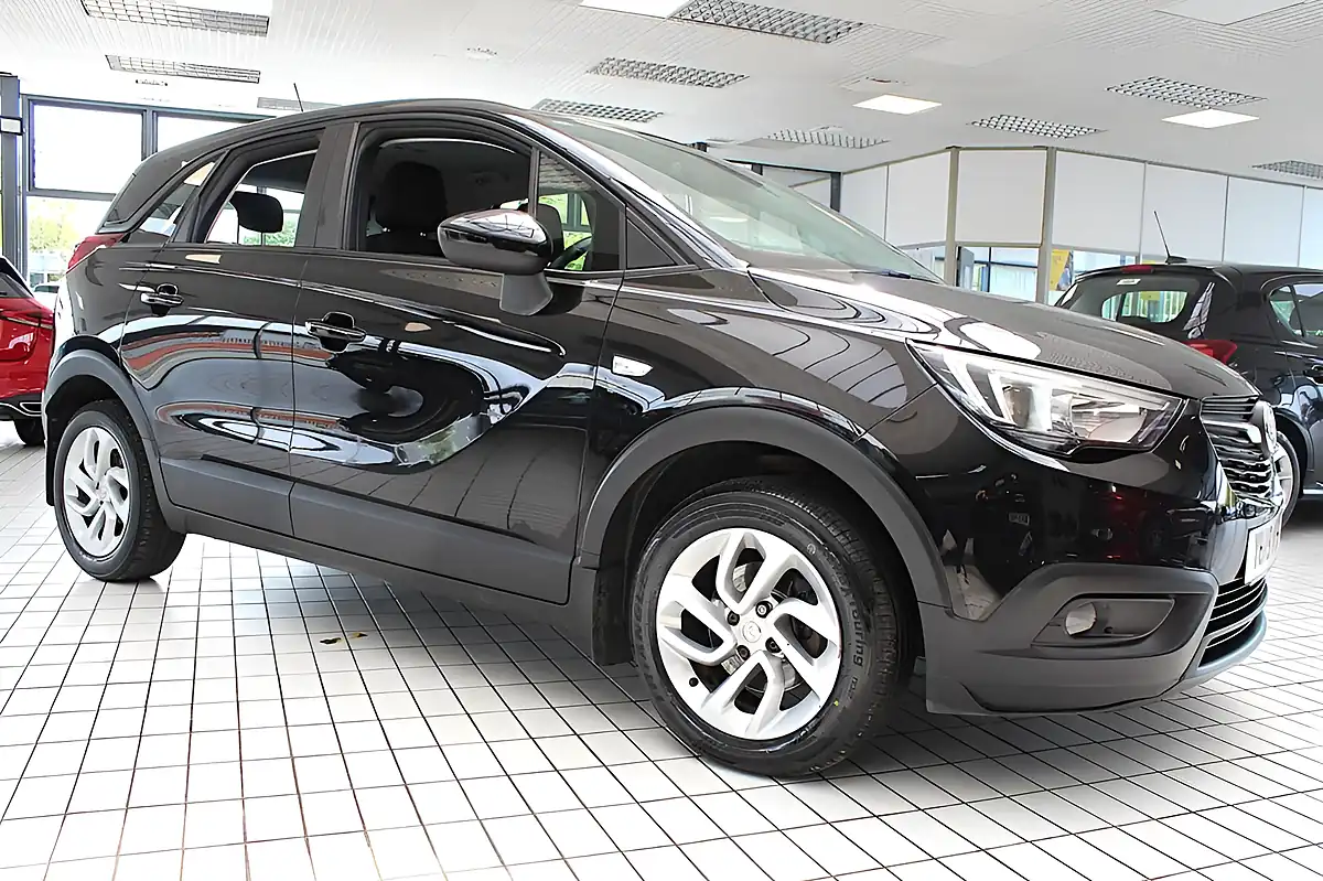 Used 2019 Vauxhall Crossland X Se Mineral Black - Interior and Exterior details 11
