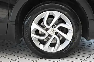 Used 2019 Vauxhall Crossland X Se Mineral Black - Interior and Exterior details 12