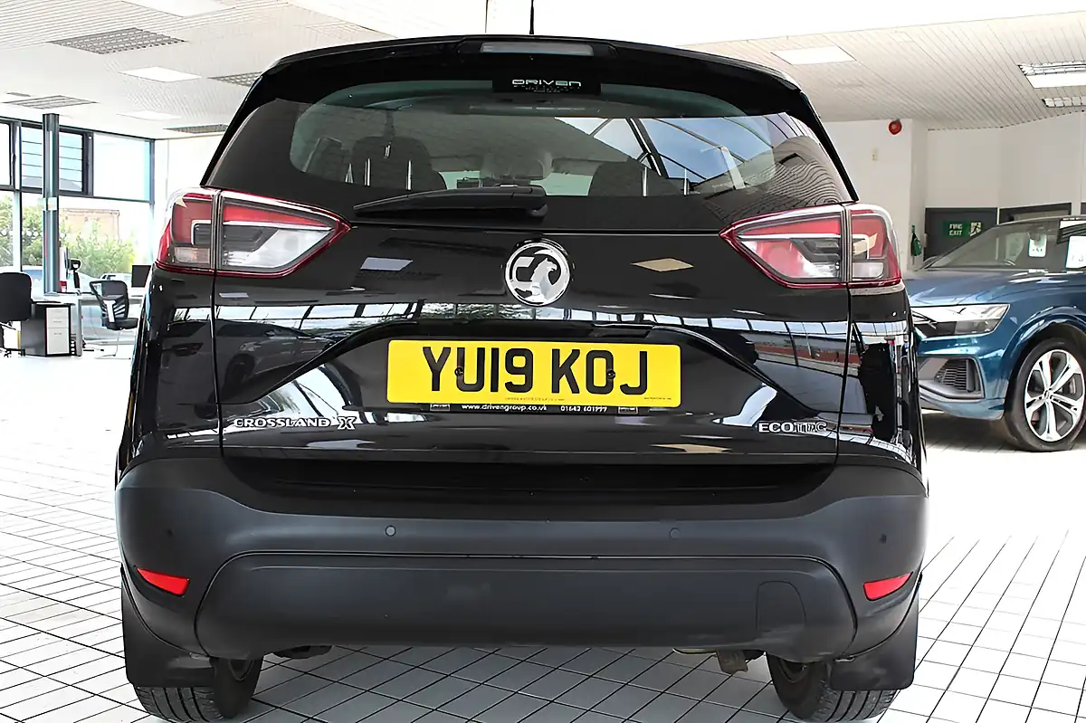 Used 2019 Vauxhall Crossland X Se Mineral Black - Interior and Exterior details 17