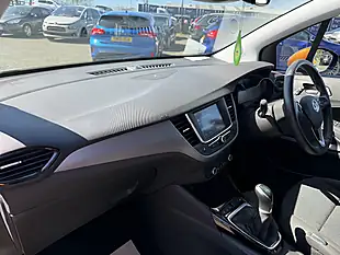 Used 2019 Vauxhall Crossland X Se Orange - Interior and Exterior details 13