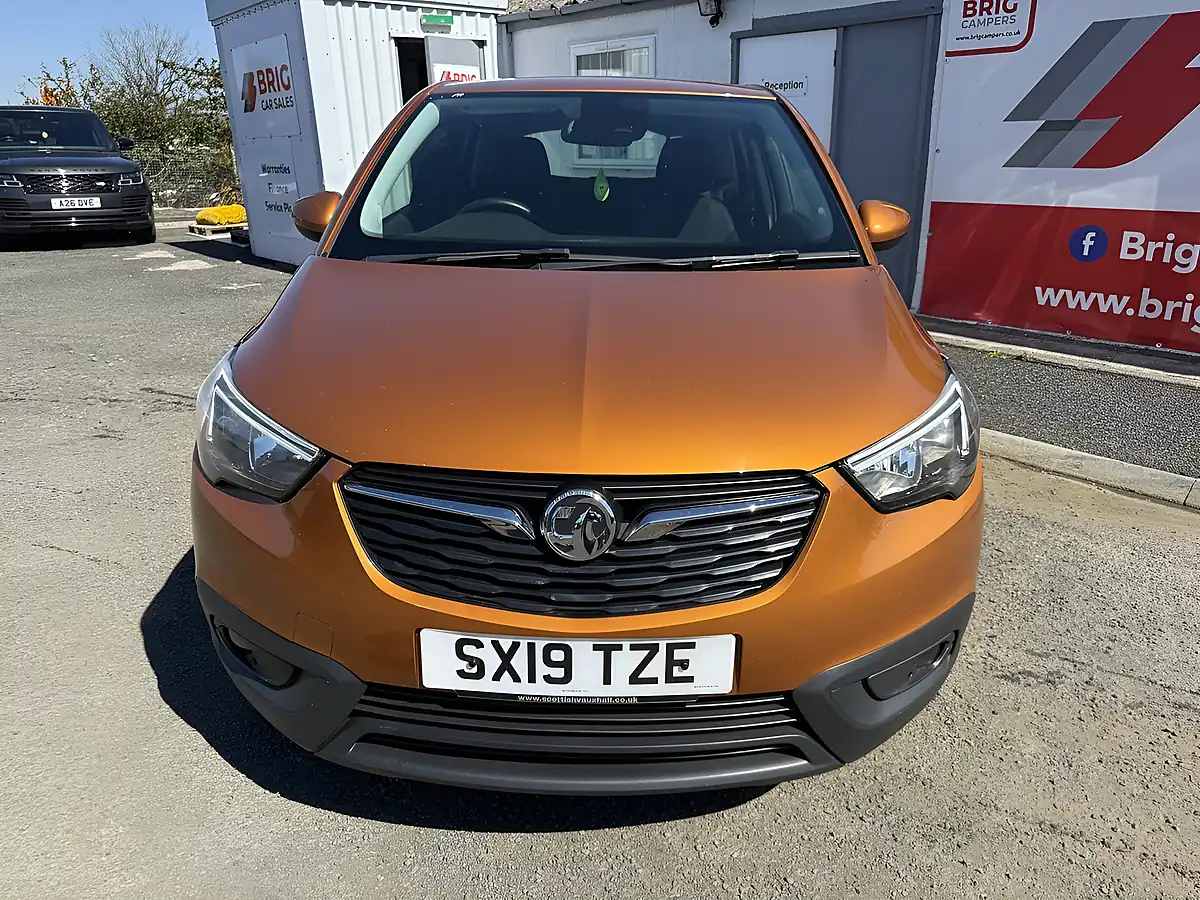 Used 2019 Vauxhall Crossland X Se Orange - Interior and Exterior details 3