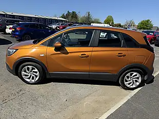 Used 2019 Vauxhall Crossland X Se Orange - Interior and Exterior details 6