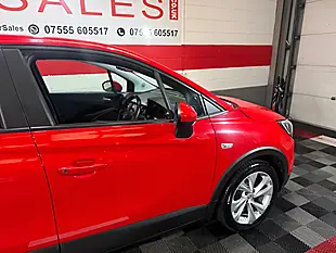 Used 2019 Vauxhall Crossland X Se Red - Interior and Exterior details 18