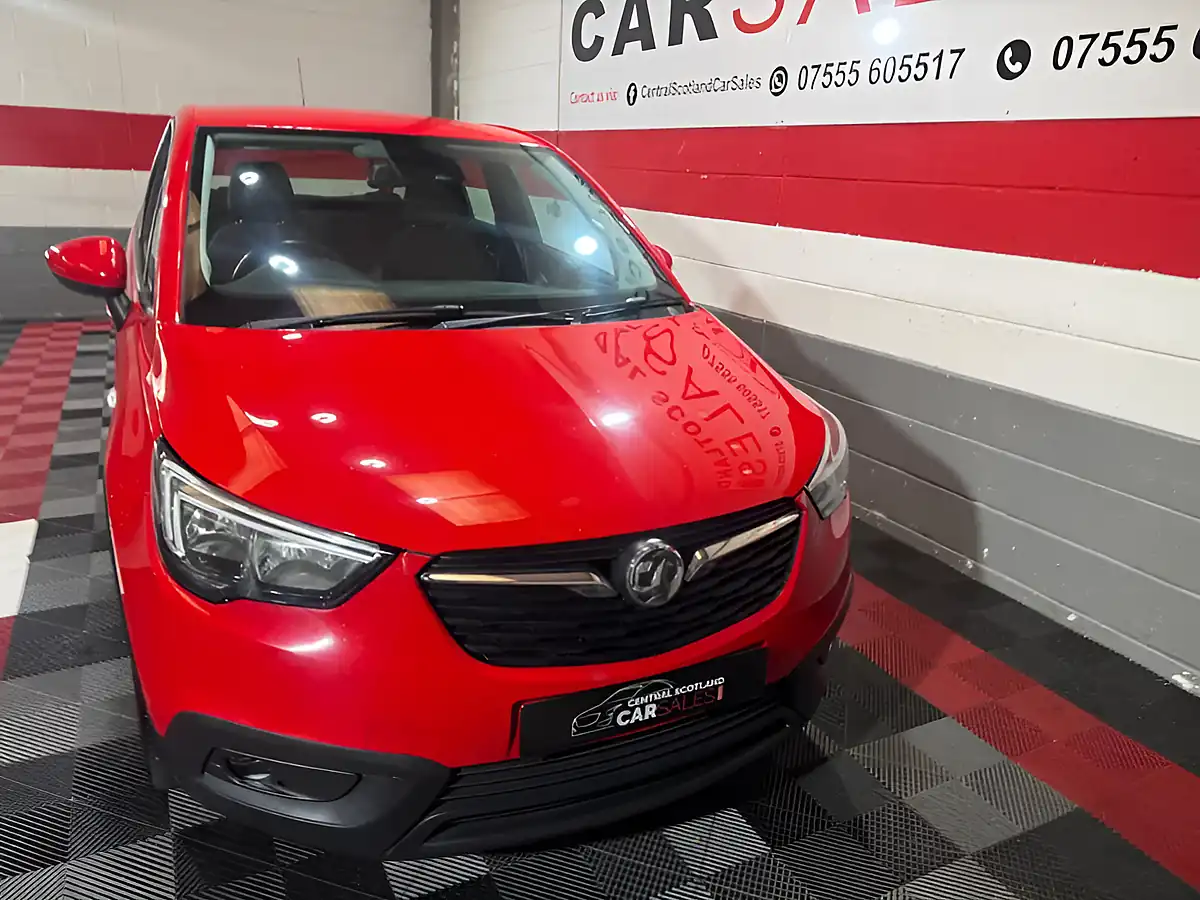 Used 2019 Vauxhall Crossland X Se Red - Interior and Exterior details 2