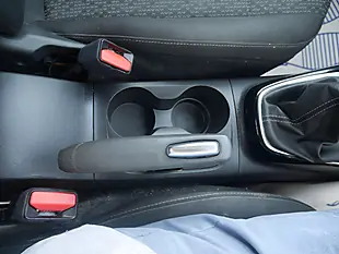 Used 2019 Vauxhall Crossland X Se Rioja Red - Interior and Exterior details 16