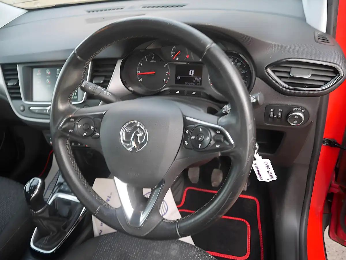 Used 2019 Vauxhall Crossland X Se Rioja Red - Interior and Exterior details 18