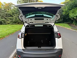 Used 2019 Vauxhall Crossland X Se White - Interior and Exterior details 8