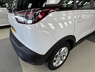 Used 2019 Vauxhall Crossland X Se White - Interior and Exterior details 13